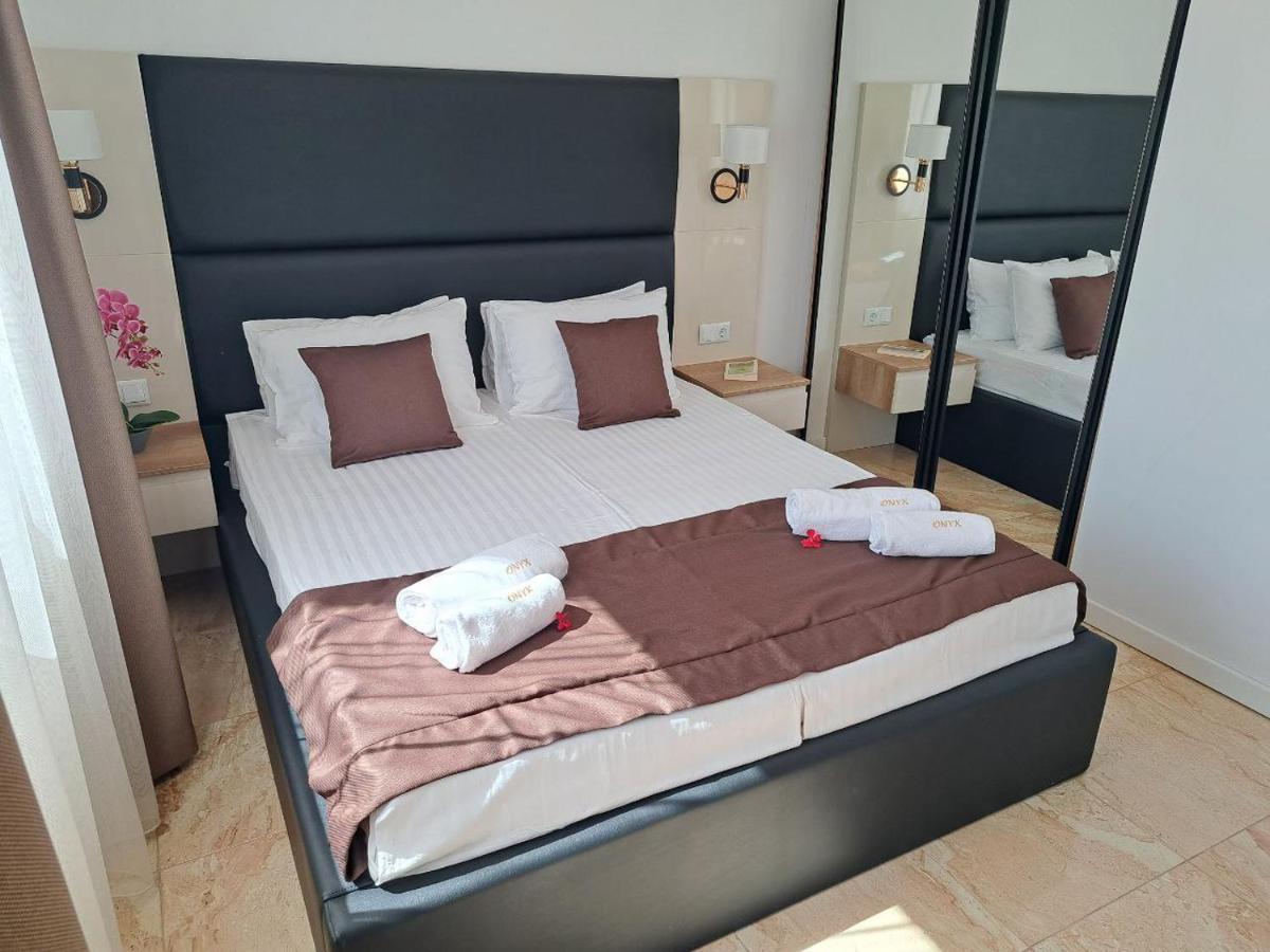 Onyx 2 Private Apartments Sweti Wlas Exterior foto