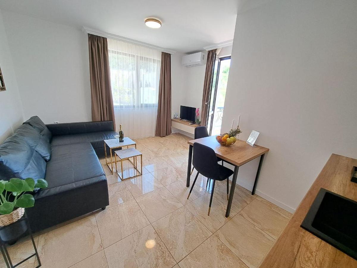 Onyx 2 Private Apartments Sweti Wlas Exterior foto